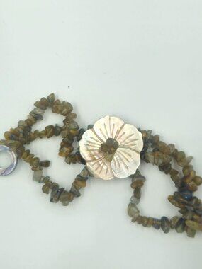 Charming Gray & White Gemstone Bracelet with Shell Flower Charm